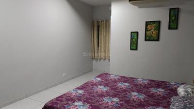 Bedroom Image of 1600 Sq.ft 3 BHK Independent House for rent in Sayajipura Vadodara for Rs. 42000