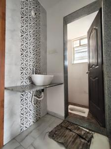 Bathroom Image of 550 Sq.ft 1 BHK Apartment / Flat for rent in Vadgaon Budruk Pune for Rs. 15000