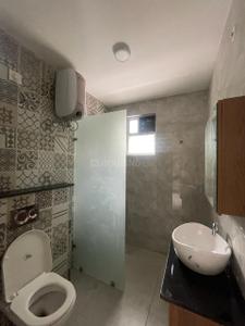 Bathroom Image of 1700 Sq.ft 3 BHK Apartment / Flat for rent in T Nagar Chennai for Rs. 110000