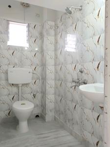 Common Bathroom Image of 600 Sq.ft 2 BHK Apartment / Flat for sale in Ganpati 524, Paschim Putiary Kolkata for Rs. 2400000