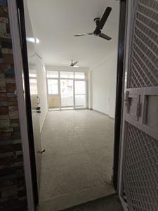 Image of 1600 Sq.ft 3 BHK Apartment / Flat for rent in Gulati Lords Apartment, Sector 19 Dwarka, New Delhi for Rs. 65000