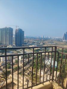 Balcony Image of 1000 Sq.ft 3 BHK Apartment / Flat for rent in Signature Global Golf Green, Sector 79 Gurgaon for Rs. 19000