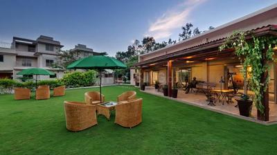 Image of 3006 Sq.ft 4 BHK Villa for rent in Pacifica The Meadows, Shantipura, Ahmedabad for Rs. 60000