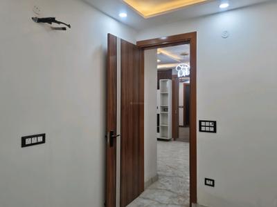 Bedroom Image of 818 Sq.ft 3 BHK Apartment / Flat for sale in Dwarka Mor New Delhi for Rs. 5200000