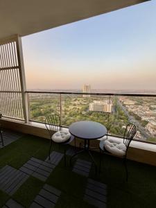 Balcony Image of 3050 Sq.ft 4.5 BHK Apartment / Flat for rent in DLF One Midtown, Karampura New Delhi for Rs. 189000