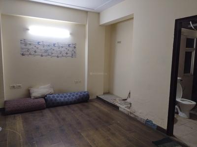 Bedroom Image of 1050 Sq.ft 2 BHK Apartment / Flat for rent in Crossings GH7 Crossings Republik, Crossings Republik Ghaziabad for Rs. 17000