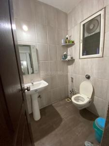 Bathroom Image of 2500 Sq.ft 4 BHK Apartment / Flat for sale in Ghorpadi Pune for Rs. 35000000