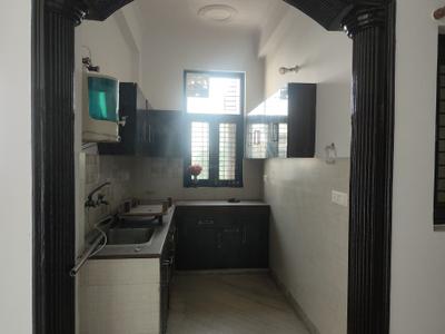 Kitchen Image of 1205 Sq.ft 2 BHK Builder Floor for rent in Sector 105 Noida for Rs. 32000
