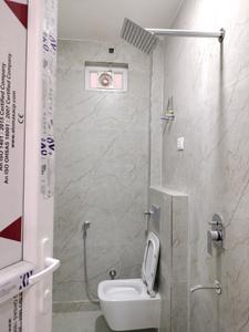 Common Bathroom Image of 1000 Sq.ft 3 BHK Builder Floor for sale in Raju Parak Extension New Delhi for Rs. 9200000