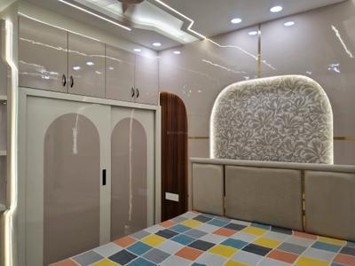 Bedroom Image of 1200 Sq.ft 4 BHK Apartment / Flat for sale in Sector 15 Dwarka New Delhi for Rs. 13500000