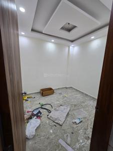 Bedroom Image of 700 Sq.ft 2.5 BHK Builder Floor for sale in Laxmi Nagar New Delhi for Rs. 7000000
