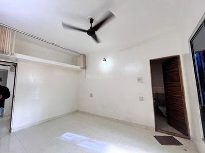 Bedroom Image of 925 Sq.ft 2 BHK Apartment / Flat for rent in Karve Nagar Pune for Rs. 35000