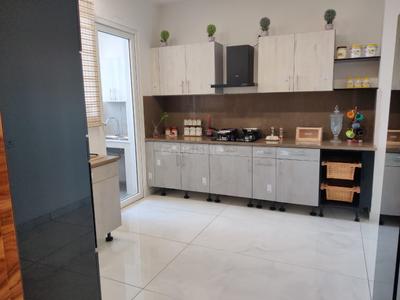 Kitchen Image of 2050 Sq.ft 3 BHK Apartment / Flat for sale in Escon Primera Phase 1, PR7 Airport Road Zirakpur for Rs. 16810000