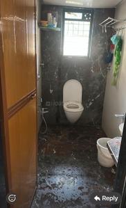 Bathroom Image of 720 Sq.ft 2 BHK Apartment / Flat for rent in Andheri East Mumbai for Rs. 80000