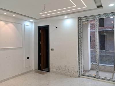 Bedroom Image of 1725 Sq.ft 3 BHK Apartment / Flat for sale in Vantara Heights, Sector 102 Noida for Rs. 9000000