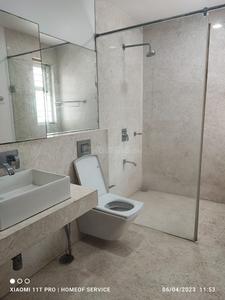 Bathroom Image of 5600 Sq.ft 4 BHK Independent House for rent in Neelankarai Chennai for Rs. 225000