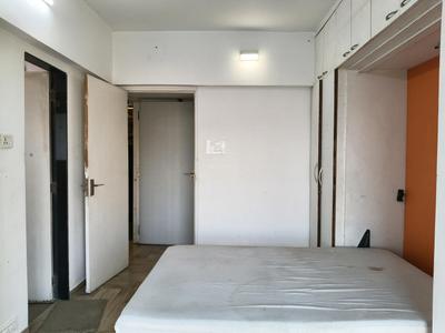 Bedroom Image of 1250 Sq.ft 3 BHK Apartment / Flat for sale in Indiabulls Blu Tower A, Worli Mumbai for Rs. 110000000