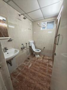 Bathroom Image of 1804 Sq.ft 4 BHK Apartment / Flat for rent in Avadi Chennai for Rs. 33000