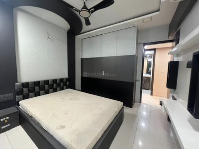 Bedroom Image of 1500 Sq.ft 3 BHK Apartment / Flat for sale in Runwal Elegante, Andheri West Mumbai for Rs. 57500000