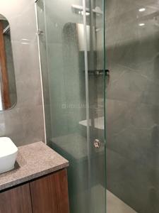 Bathroom Image of 1440 Sq.ft 3 BHK Builder Floor for rent in Chittaranjan Park New Delhi for Rs. 86000