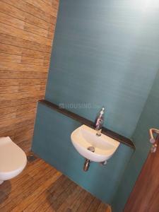 Bathroom Image of 524 Sq.ft 1 BHK Apartment / Flat for rent in Lodha Quality Home Tower 5, Thane West Thane for Rs. 26000