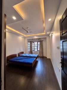 Bedroom Image of 2500 Sq.ft 3 BHK Apartment / Flat for rent in Halasuru Bengaluru for Rs. 200000