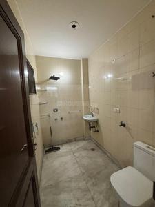 Bathroom Image of 900 Sq.ft 2 BHK Builder Floor for rent in Subhash Nagar New Delhi for Rs. 30000