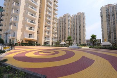 Image of 950 Sq.ft 2.5 BHK Apartment / Flat for sale in Samridhi Luxuriya Avenue, Sector 150, Noida for Rs. 15100000