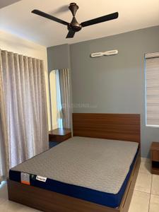 Bedroom Image of 1800 Sq.ft 3 BHK Apartment / Flat for rent in Vyttila Kochi for Rs. 54000