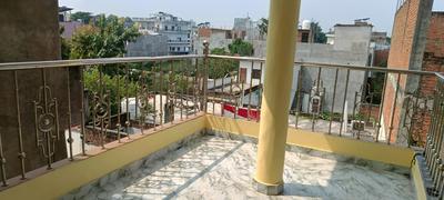 Balcony Image of 550 Sq.ft 1 BHK Builder Floor for rent in Danganj Varanasi for Rs. 15000
