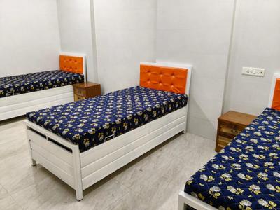 Bedroom Image of Yash Accommodation  in Andheri East, Mumbai