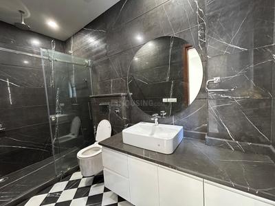 Bathroom Image of 1800 Sq.ft 3 BHK Builder Floor for sale in Safdarjung Development Area New Delhi for Rs. 77500000