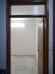 Main Entrance Image of 1150 Sq.ft 3 BHK Apartment / Flat for sale in Sector 49 Noida for Rs. 5000000