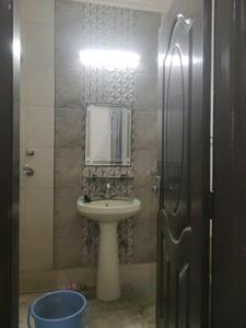 Common Bathroom Image of 1400 Sq.ft 3 BHK Builder Floor for sale in Sector 49 Faridabad for Rs. 9600000
