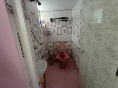 Bathroom Image of 1800 Sq.ft 4 BHK Independent House for sale in Shyamal Ahmedabad for Rs. 22000000