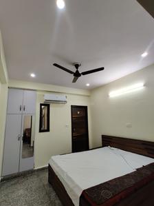Bedroom Image of Renu pg home in Mayfield Garden, Gurgaon