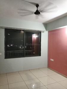 Bedroom Image of 760 Sq.ft 3 BHK Apartment / Flat for rent in Sunbuildcon Suryansh Sanidhya Shivalaya, Sarkhej Ahmedabad for Rs. 22000