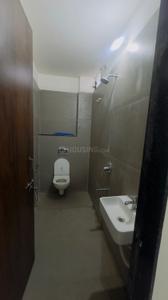 Bathroom Image of 750 Sq.ft 1 BHK Builder Floor for rent in Indra Puri Colony Indore for Rs. 15000