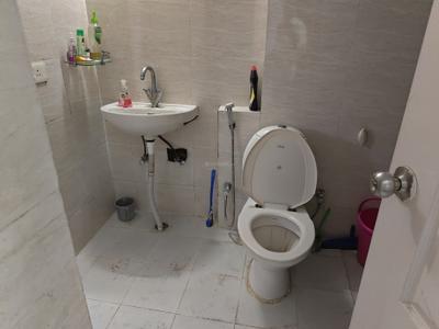 Image of 1675 Sq.ft 3 BHK Apartment / Flat for rent in Rohtas Plumeria Homes, Gomti Nagar, Lucknow for Rs. 36000
