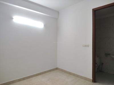 Bedroom Image of 800 Sq.ft 2 BHK Apartment / Flat for sale in Chhattarpur New Delhi for Rs. 6510000