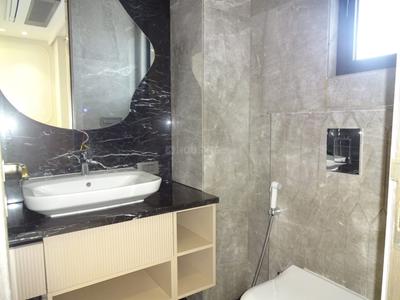 Bathroom Image of 3400 Sq.ft 4 BHK Builder Floor for sale in South Extension II New Delhi for Rs. 170000000