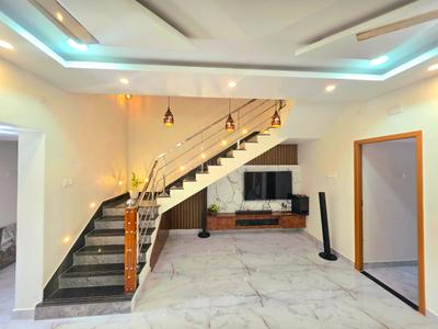Hall Image of 1900 Sq.ft 3 BHK Duplex for rent in Thandalam Chennai for Rs. 28000