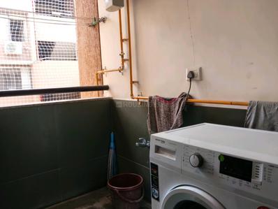 Kitchen Image of 930 Sq.ft 2.5 BHK Apartment / Flat for rent in Malabar County III, Vaishno Devi Circle Ahmedabad for Rs. 28000