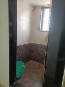 Bathroom Image of 600 Sq.ft 2 BHK Independent House for rent in Karve Nagar Pune for Rs. 18000