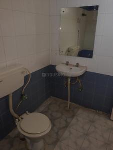 Bathroom Image of 1800 Sq.ft 3 BHK Independent House for rent in Sector 10A Gurgaon for Rs. 32000