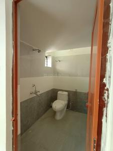 Bathroom Image of 710 Sq.ft 2 BHK Apartment / Flat for rent in Ganpati Enclave, Purba Barisha Kolkata for Rs. 11500