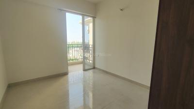 Bedroom Image of 900 Sq.ft 3 BHK Apartment / Flat for rent in Signature Global Golf Green, Sector 79 Gurgaon for Rs. 19000