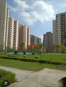 Image of 940 Sq.ft 2 BHK Apartment / Flat for sale in Jaypee Kosmos, Sector 134, Noida for Rs. 7500000