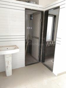 Bathroom Image of 750 Sq.ft 1 BHK Independent House for rent in Jahangir Pura Surat for Rs. 10000