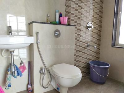 Bathroom Image of 1205 Sq.ft 3 BHK Duplex for sale in Ekta Meadows, Borivali East Mumbai for Rs. 33500000